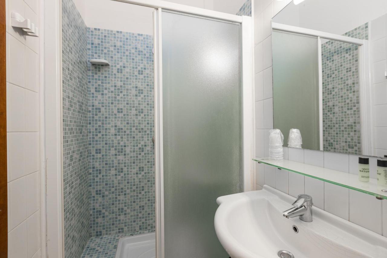 Hotel Nuova グロッセート エクステリア 写真