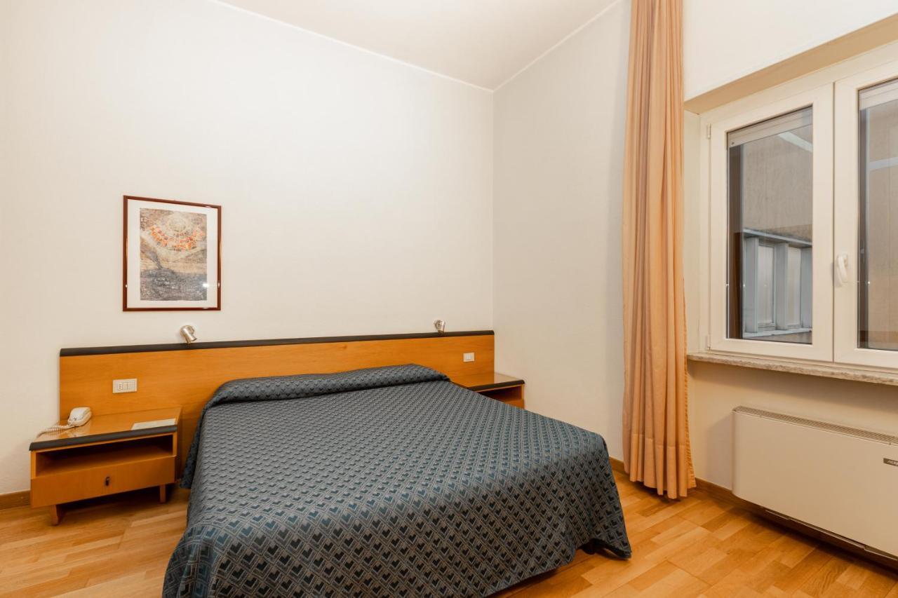 Hotel Nuova グロッセート エクステリア 写真